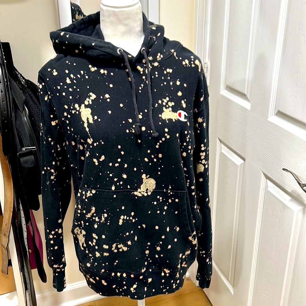 Champion Sweatshirt